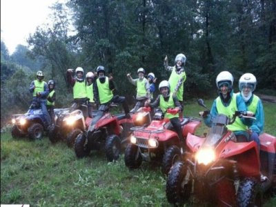 Tour quad con cena e dopocena per coppia Ticino