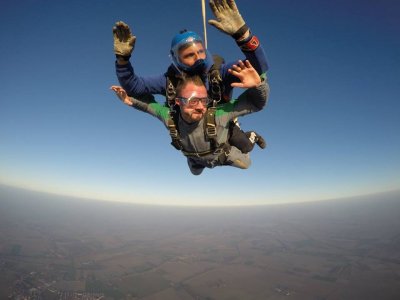 Lancio in paracadute tandem con video, Molinella