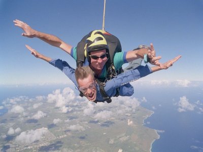 Volo in paracadute a Siracusa 4 persone