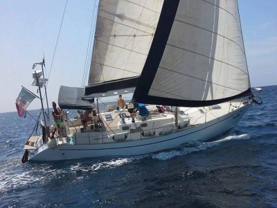 Weekend in barca a vela in Grecia