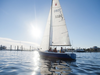 Giornata in barca a vela nel Salento