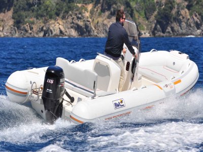 Noleggio gommone 40cv (8h), Isola delle Femmine