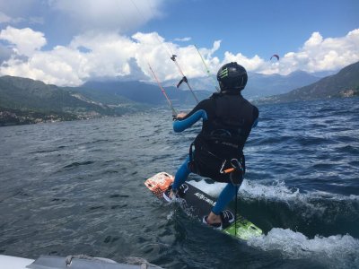Corso intermedio kitesurf (1 giorno), Lago di Como