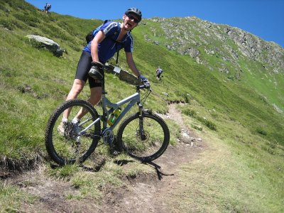 Intera giornata in mountain bike sul Lago di Como