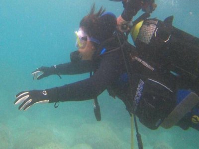 Immersione da terra, Faraglioni d'Acitrezza (3,5h)