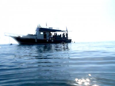 Escursione in barca da Acitrezza (2,5h)