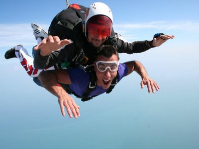 Lancio paracadute selfie+foto+video, Recanati
