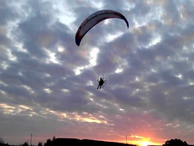 Mini corso di avvicinamento al paramotore (2 ore)