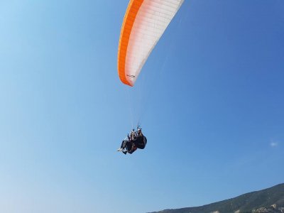 5 voli parapendio biposto(20 min a volo) ,Sanremo