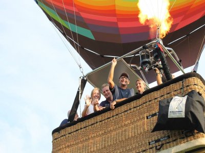 Volo in mongolfiera (1h),Siena