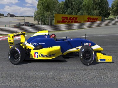 Due giri su Formula Renault 2.0 , Latina
