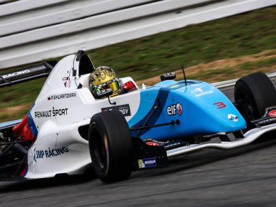 Due giri su Formula Renault 2.0 + video , Latina