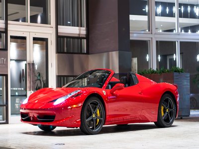 Due giri su Ferrari 458 + video, Latina