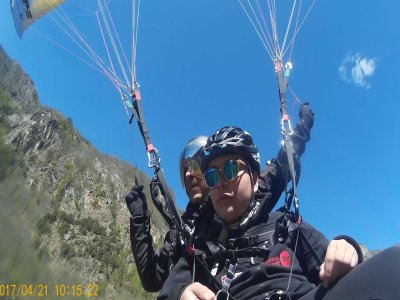Volare in parapendio biposto Valle d'Aosta 20 min