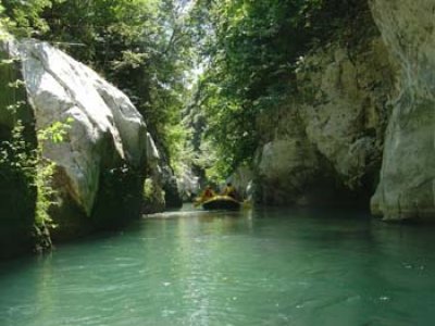 Rafting per bambini sul Fiume Lao