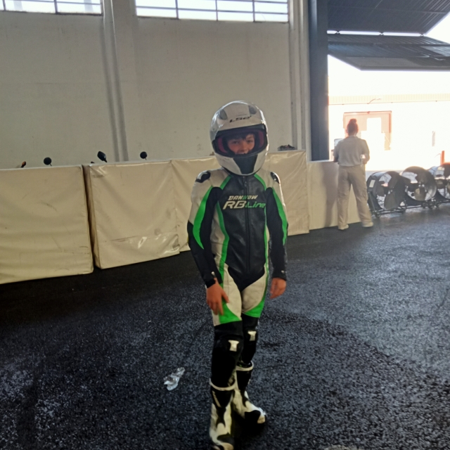 Opinione di Andres su Esperienza in moto per bambini ad Algete, 1h