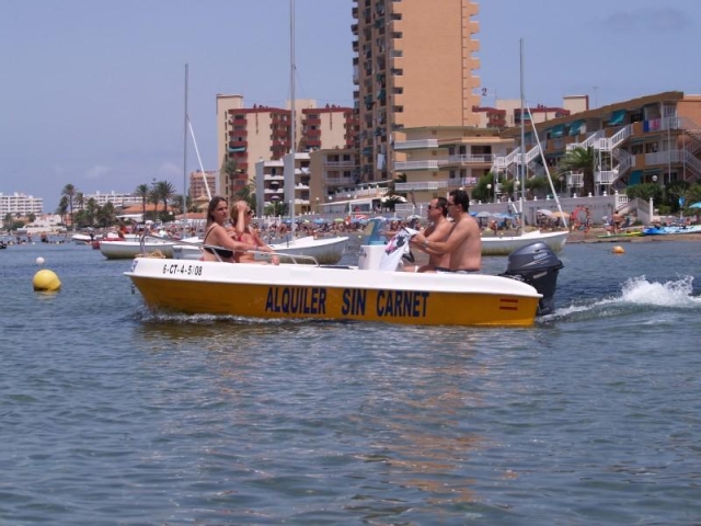 Noleggiare una barca a Murcia 