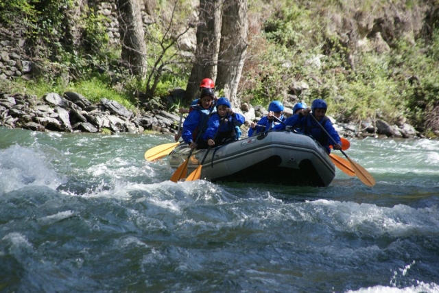 Rafting da Llavorsí a Sort di 17 km e 3h 30min
