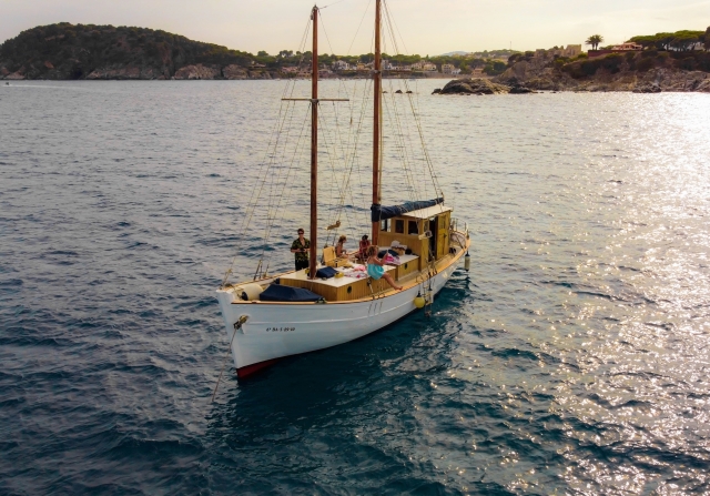 Gita in barca + degustazione di gamberi + vino, Port Palamós, 3 ore