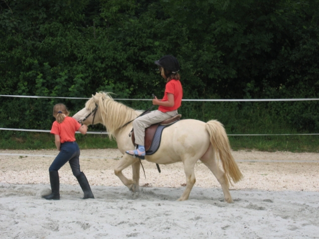 Giro in pony a Santa Susana per bambini 30 min