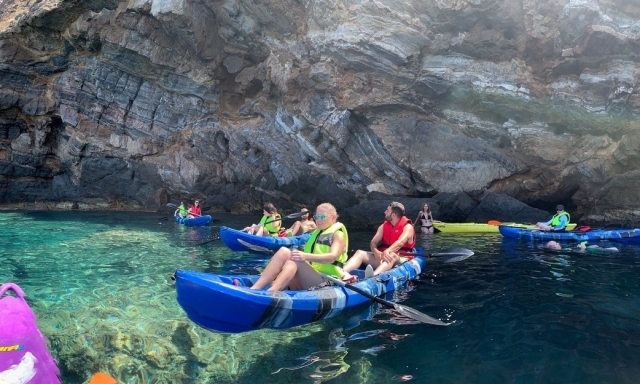 Itinerario in kayak da La Azohía a Cabo Tiñoso 4h