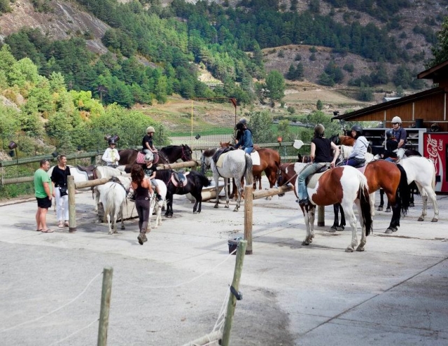 Escursione a cavallo attraverso La Massana, 1 ora