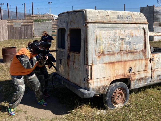 Addio con paintball a Granada con 200 palline
