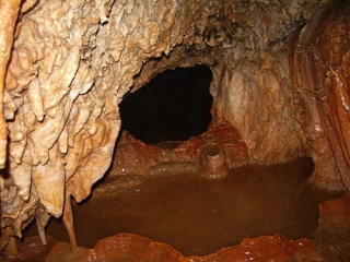 Speleologia nella Grotta Eccentrica di Ronda 3 ore