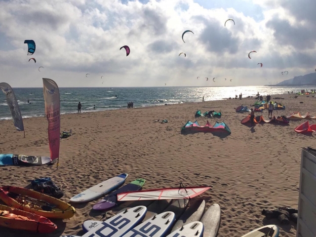 Battesimo del kitesurf a Les Botigues, 1 ora
