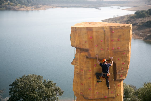 Pacchetto zipline arco e parete da arrampicata Almodóvar del Río