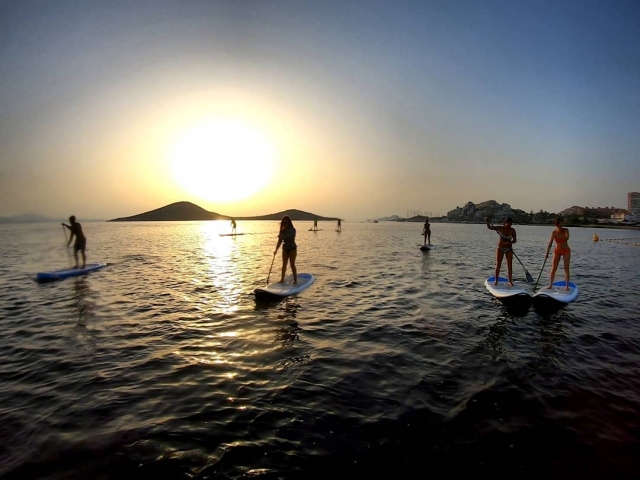 Noleggio materiale paddle surf La Manga, 1h