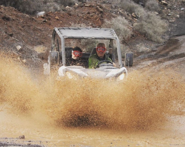Percorso in buggy fuoristrada a nord di Costa Teguise 2 ore