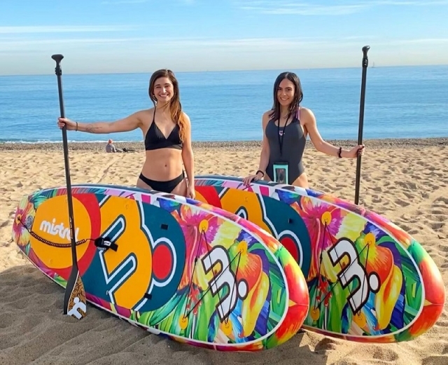 Noleggio attrezzatura paddle surf a Barceloneta 1h