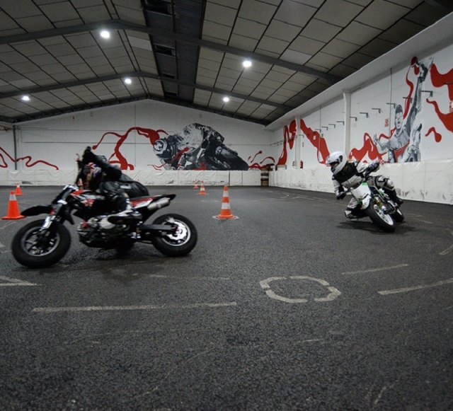 Esperienza in moto per adulti +16 anni ad Algete 1h
