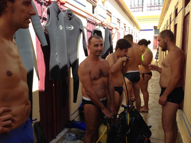 Preparandosi per l'immersione