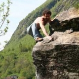  塞尔吉奥 (Sergio) 的岩石