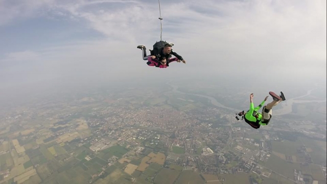 salto e video operaratore