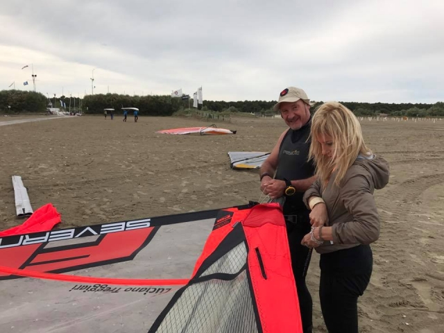 Probieren Sie das Kytesurfen aus 