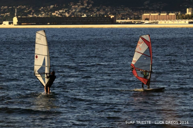  Cours de planche à voile 