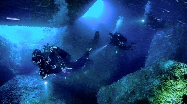  nas cavernas -99- Swinming com os fisos 