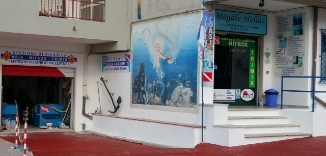 Exterior Diving Megale Hellas 
