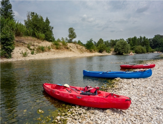  we love canoes between Lazio and Umbria 