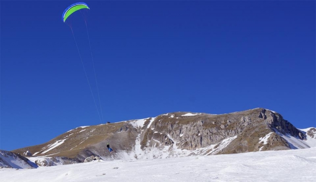  Snowkite 