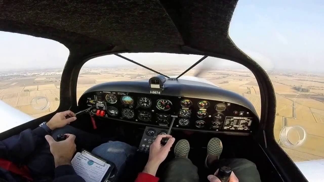 In volo con l'istruttore