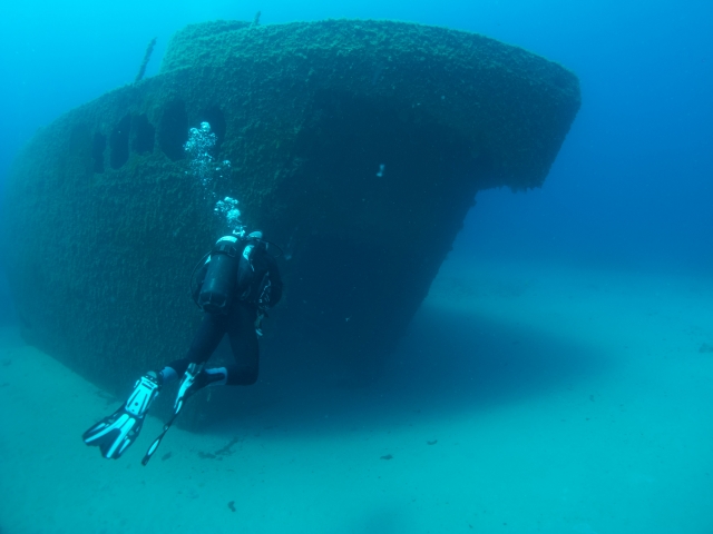 Going to discover the wreck in Ponza 
