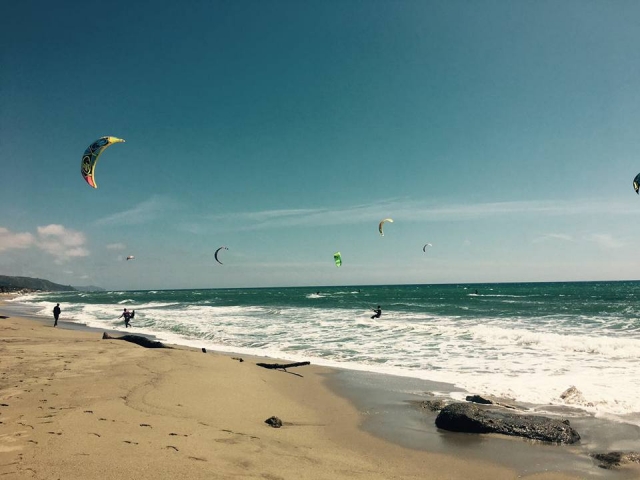  A windy day 