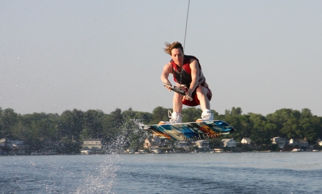  Divirta -se no wakeboard