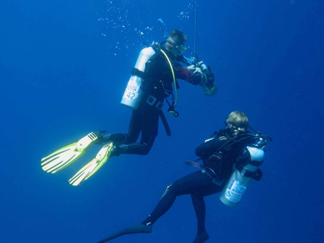 mergulho no azul 