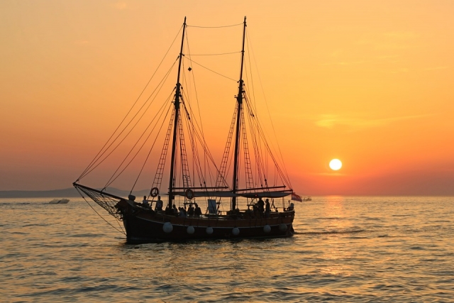  sailing