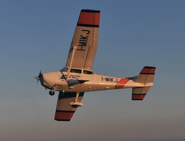  Let's have fun in flight 